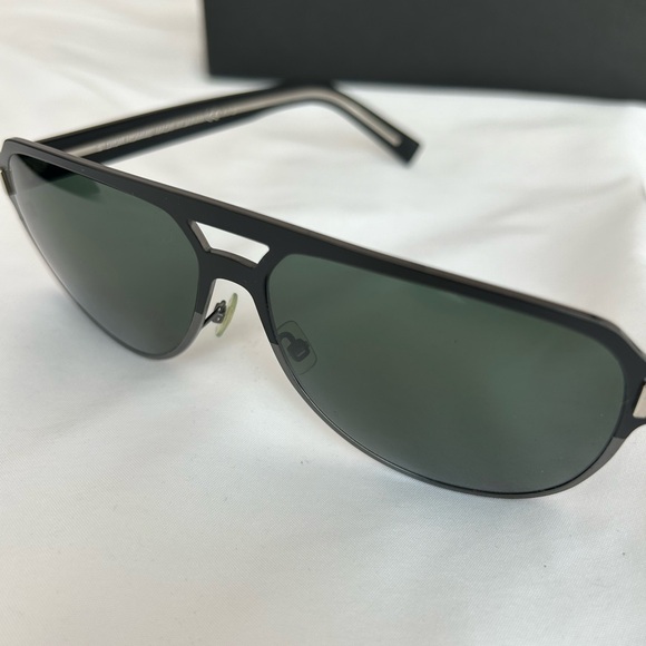 DIOR sunglasses and DIOR soft case - Picture 5 of 12